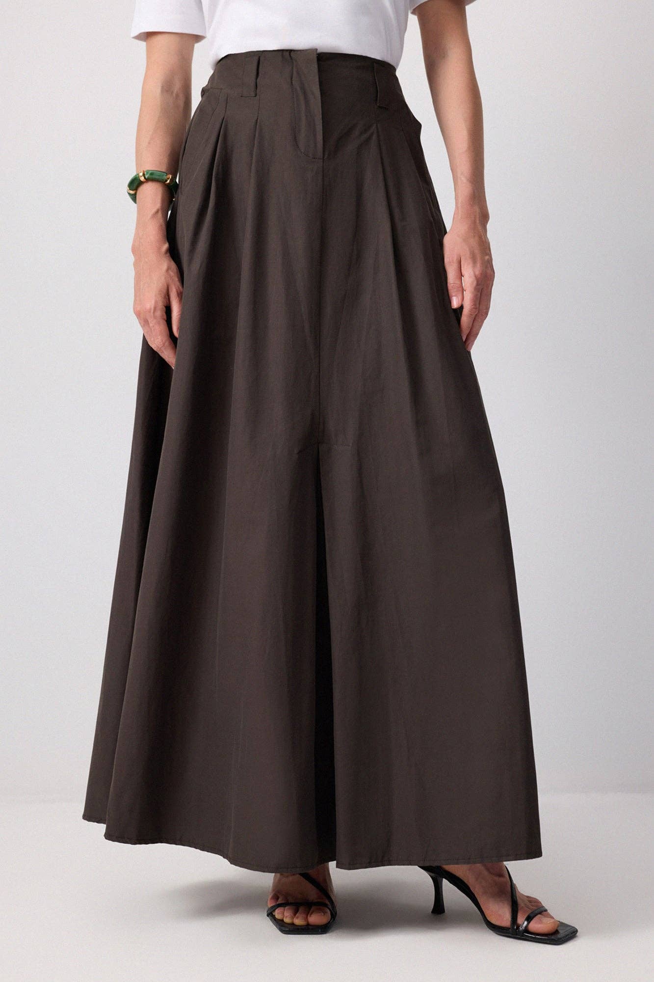 Gonna maxi a vita alta a trapezio con pince sartoriali
