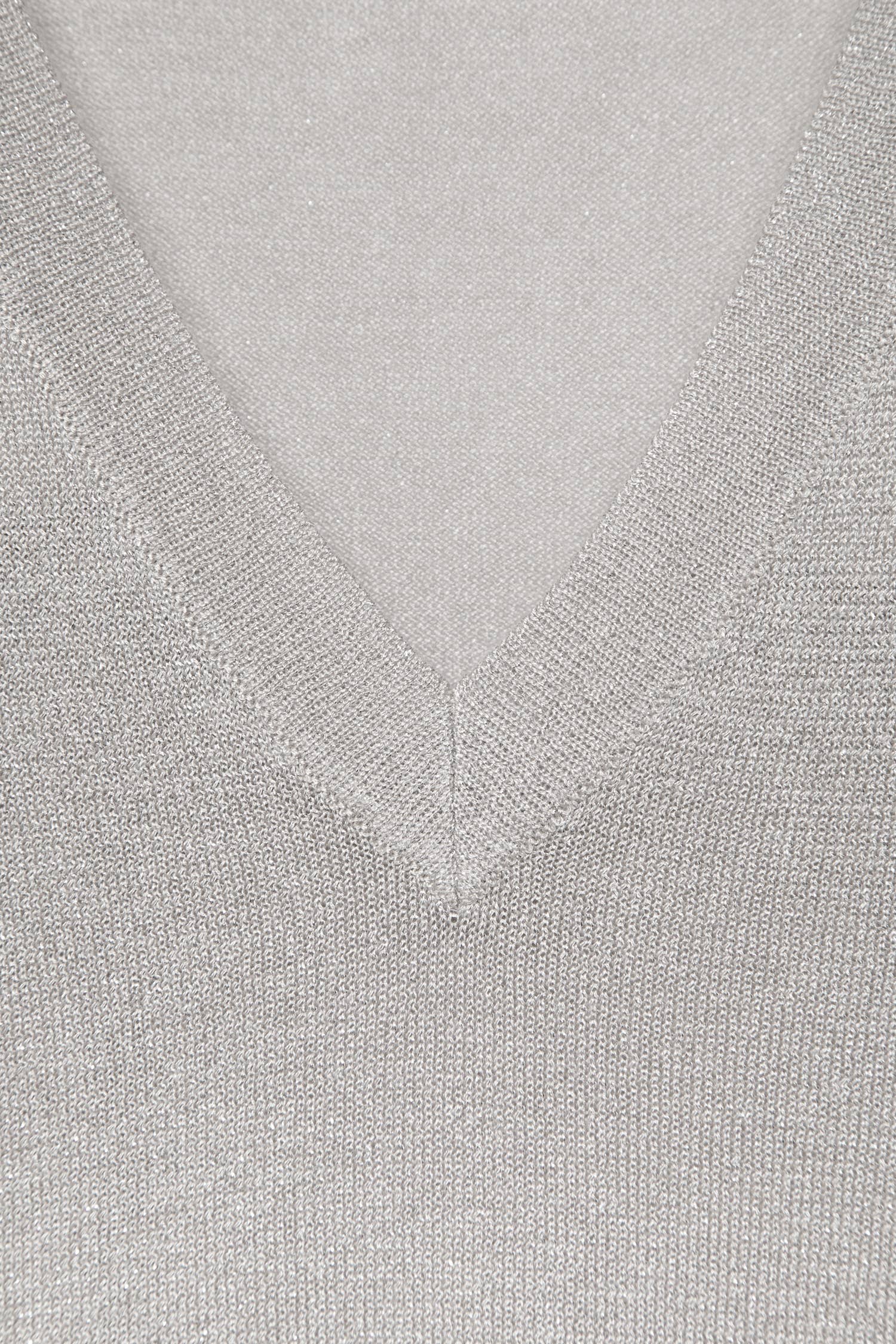 Maglione a maglia rasata con dettagli metallici