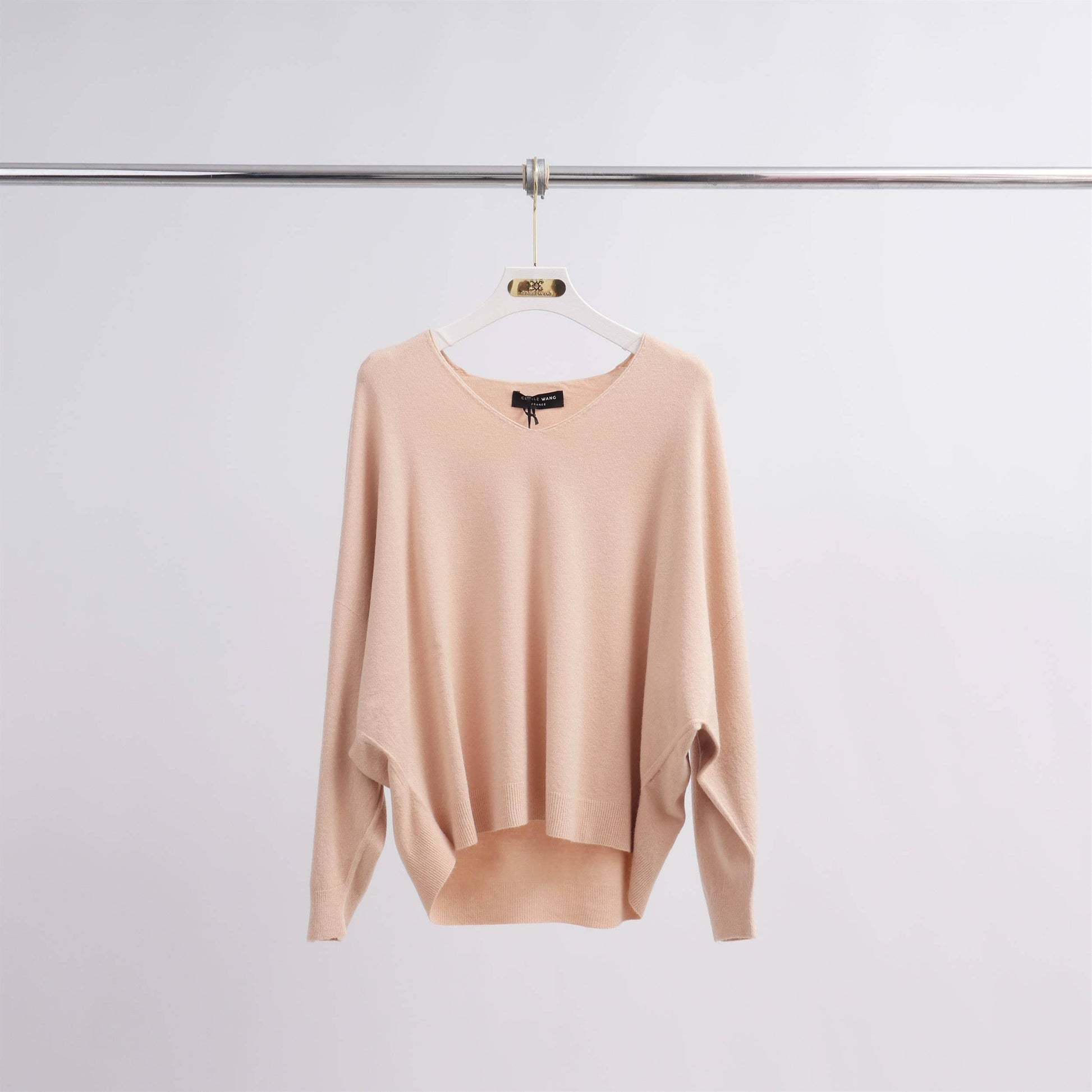 Maglione oversize con scollo a V in misto viscosa