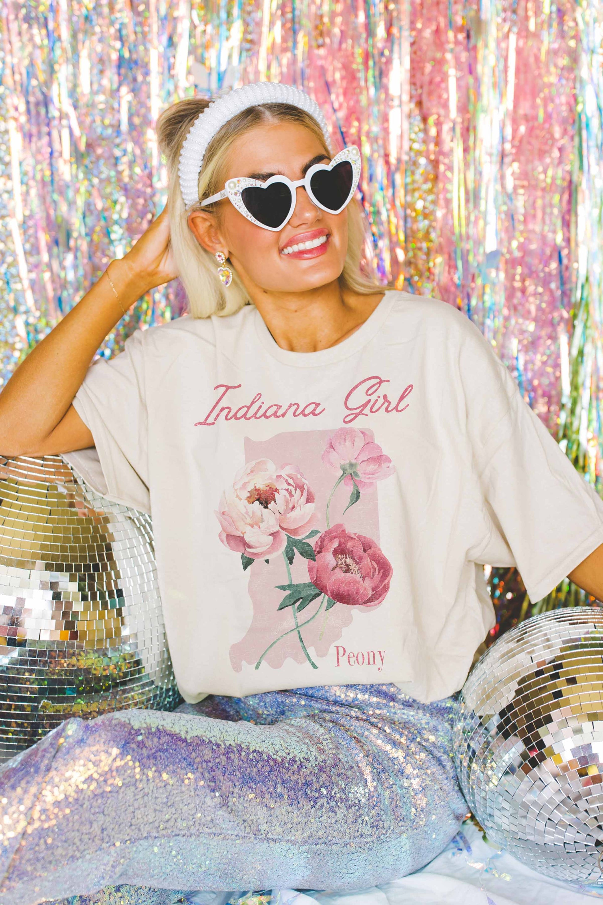 T-shirt oversize da ragazza con grafica floreale