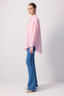 Camicia oversize a righe in misto cotone rosa