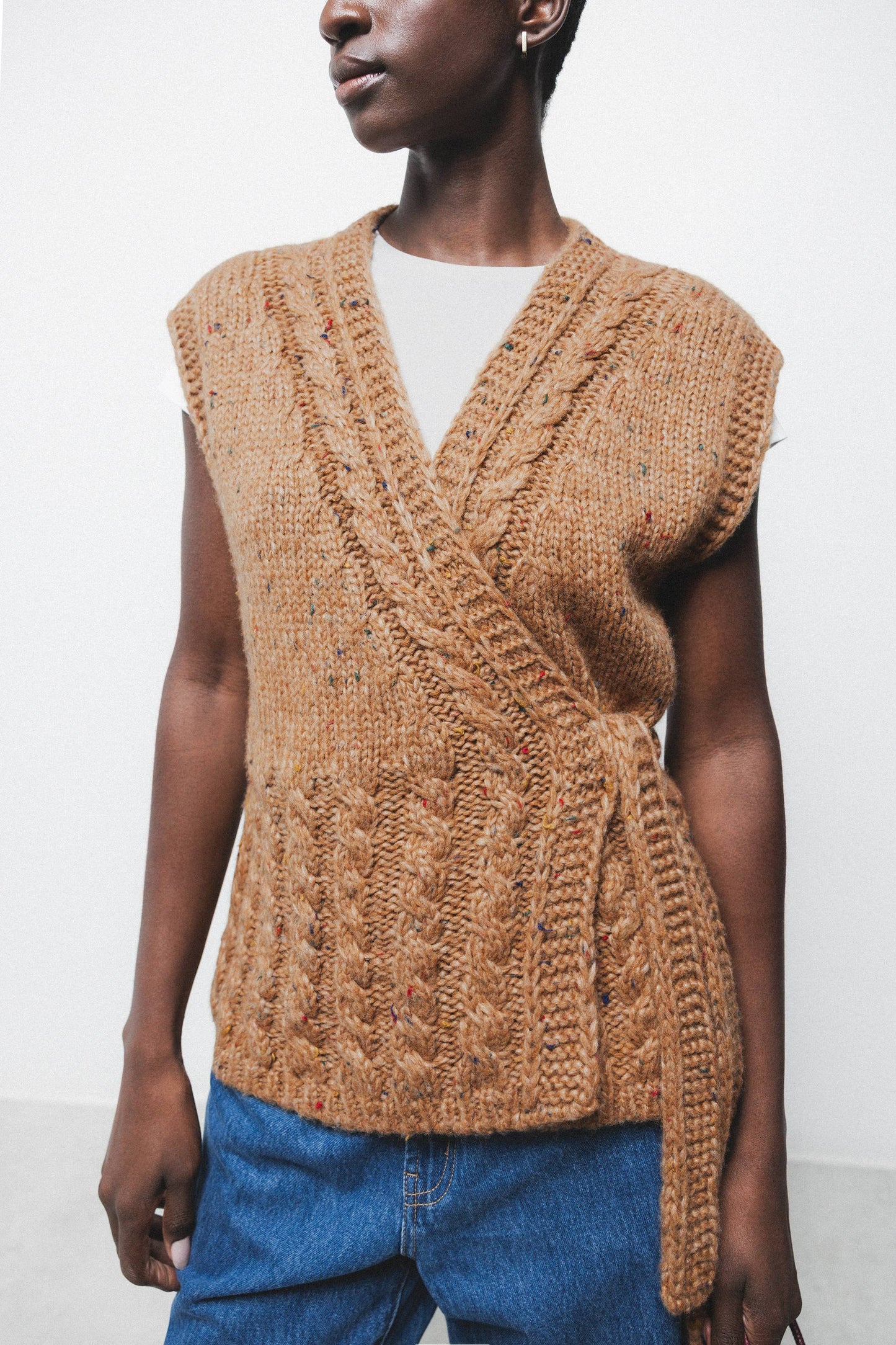 Gilet in maglia strutturata con scollo a V