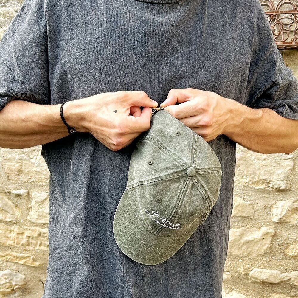 Cappellino vintage ricamato “Un Ricard, s’il vous plaît”