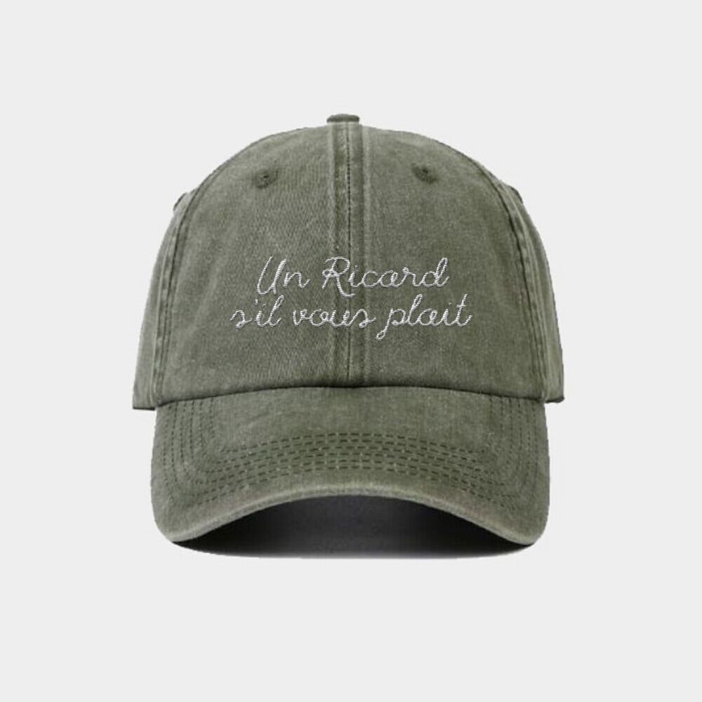 Cappellino vintage ricamato “Un Ricard, s’il vous plaît”