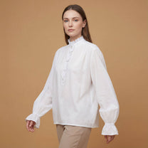 Camicia romantica con collo alto in pizzo
