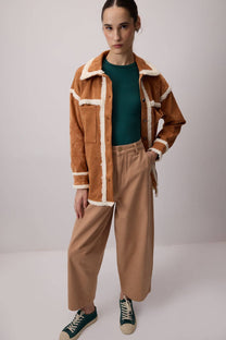 Camicia effetto suede con profili in peluche