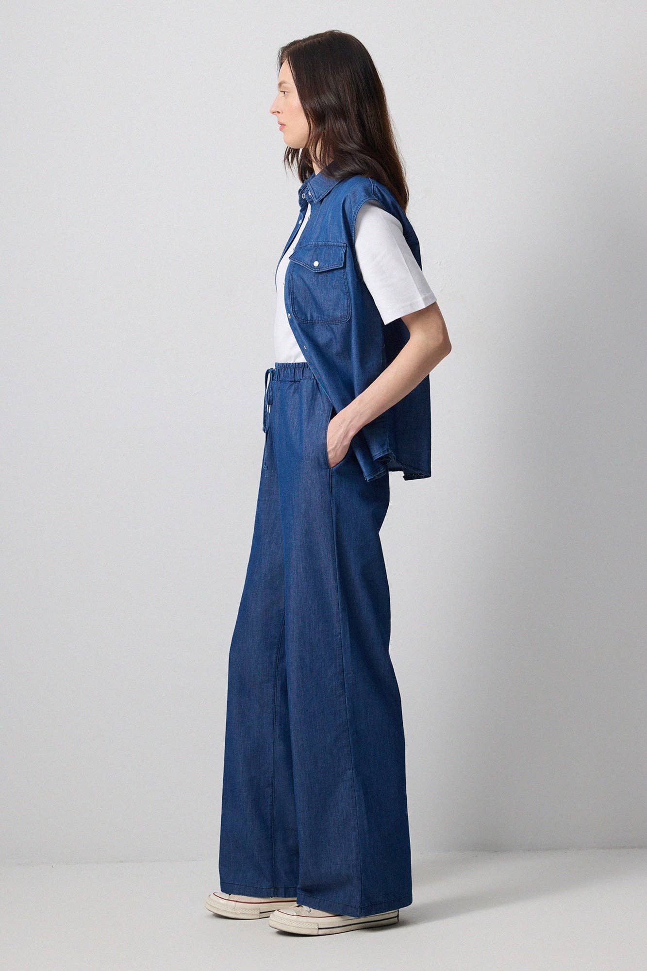 Pantaloni a gamba larga effetto denim con coulisse