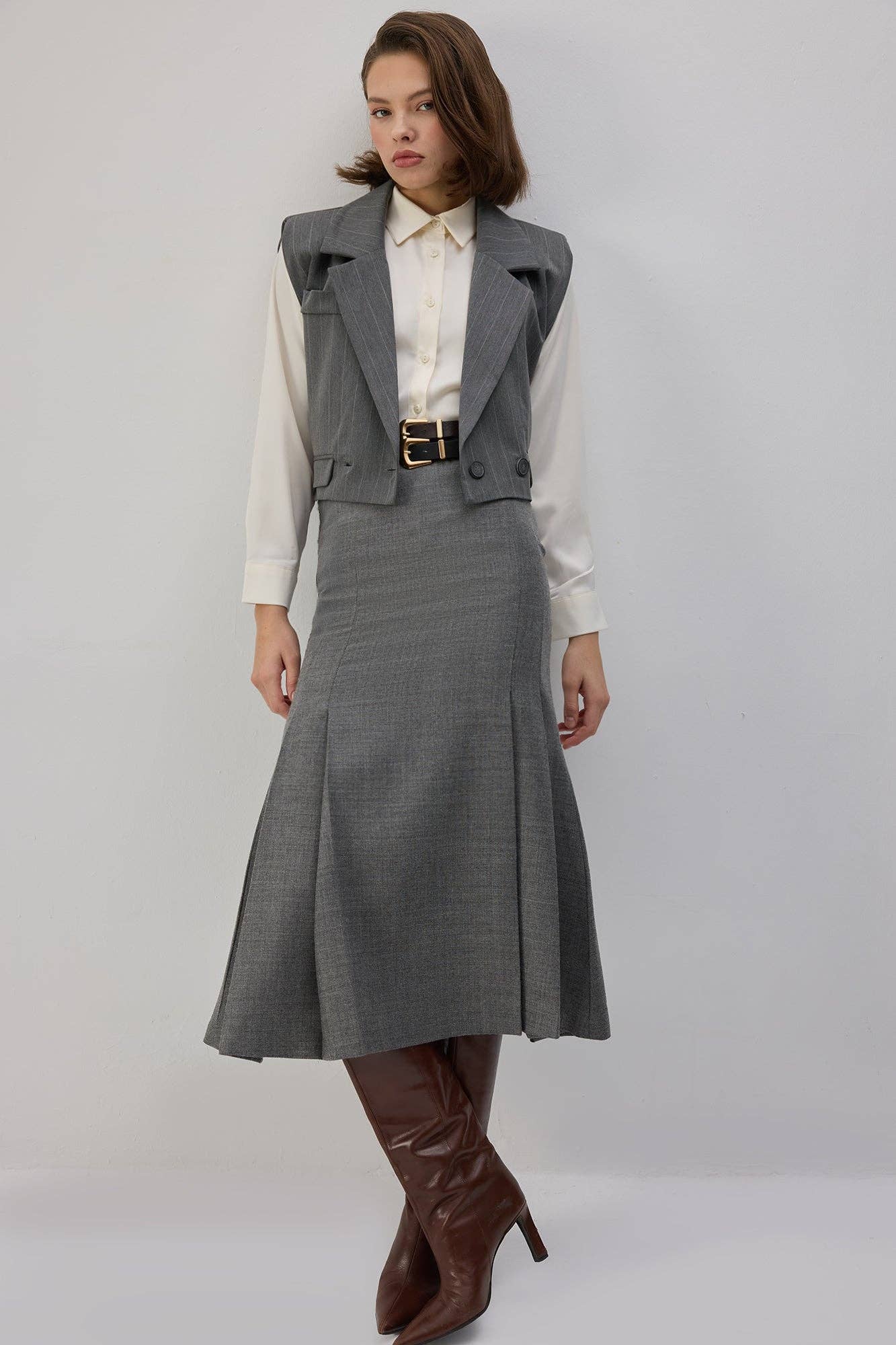 Gilet gessato corto doppiopetto