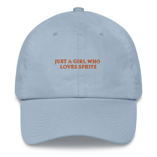 Cappellino dad hat ricamato “Just a Girl who loves Spritz”