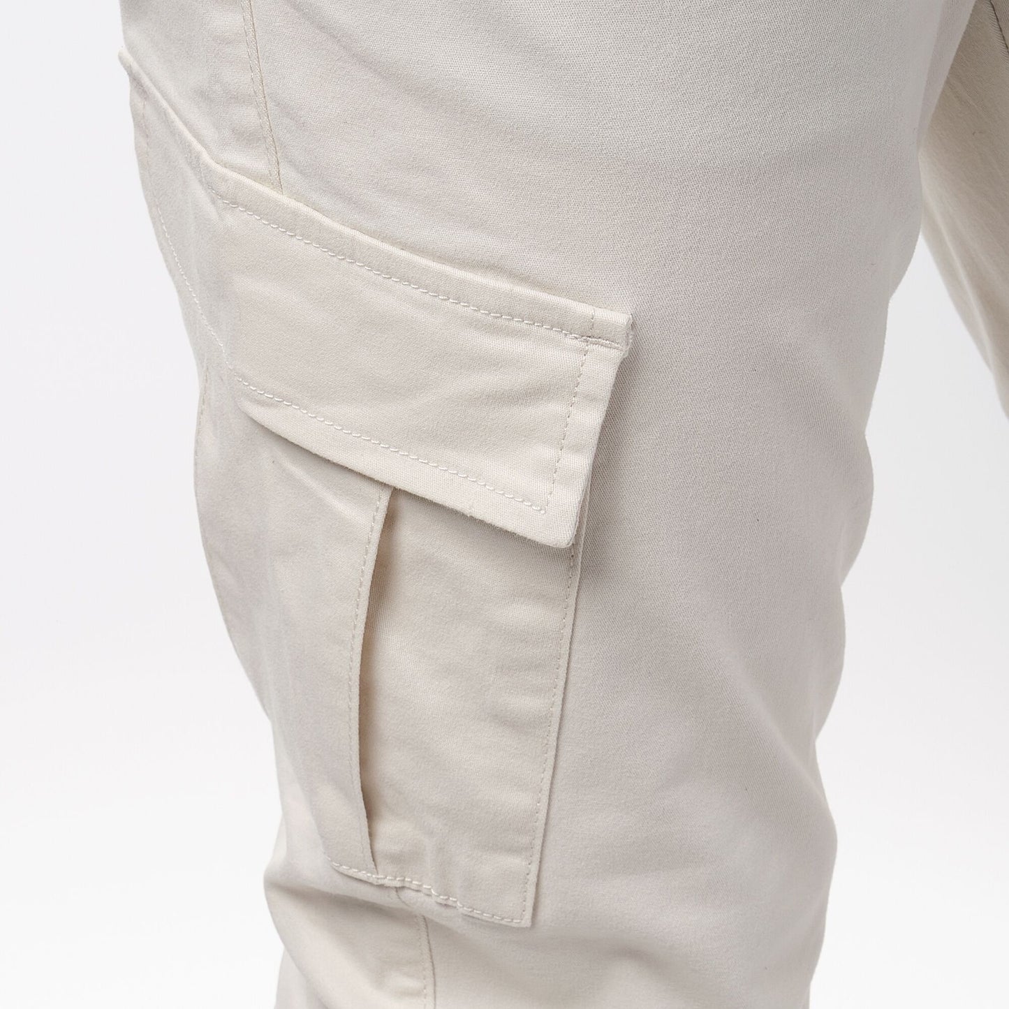 Pantaloni cargo uomo slim in cotone elasticizzato ecrù
