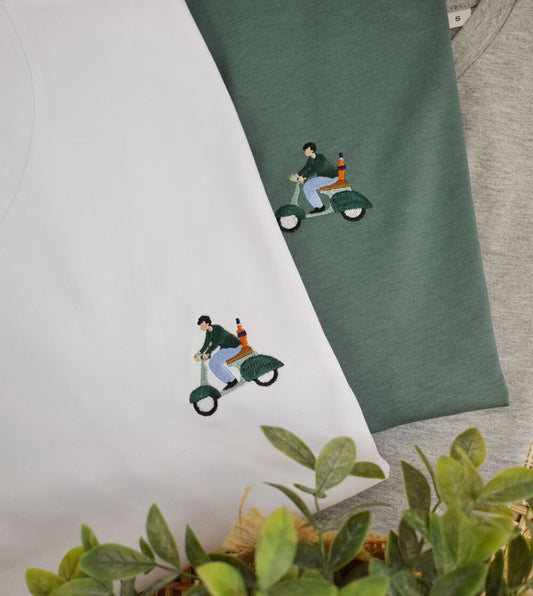 T-shirt ricamata VespApérol in cotone biologico