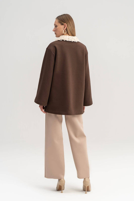 Felpa lunga con collo in eco-pelliccia e zip