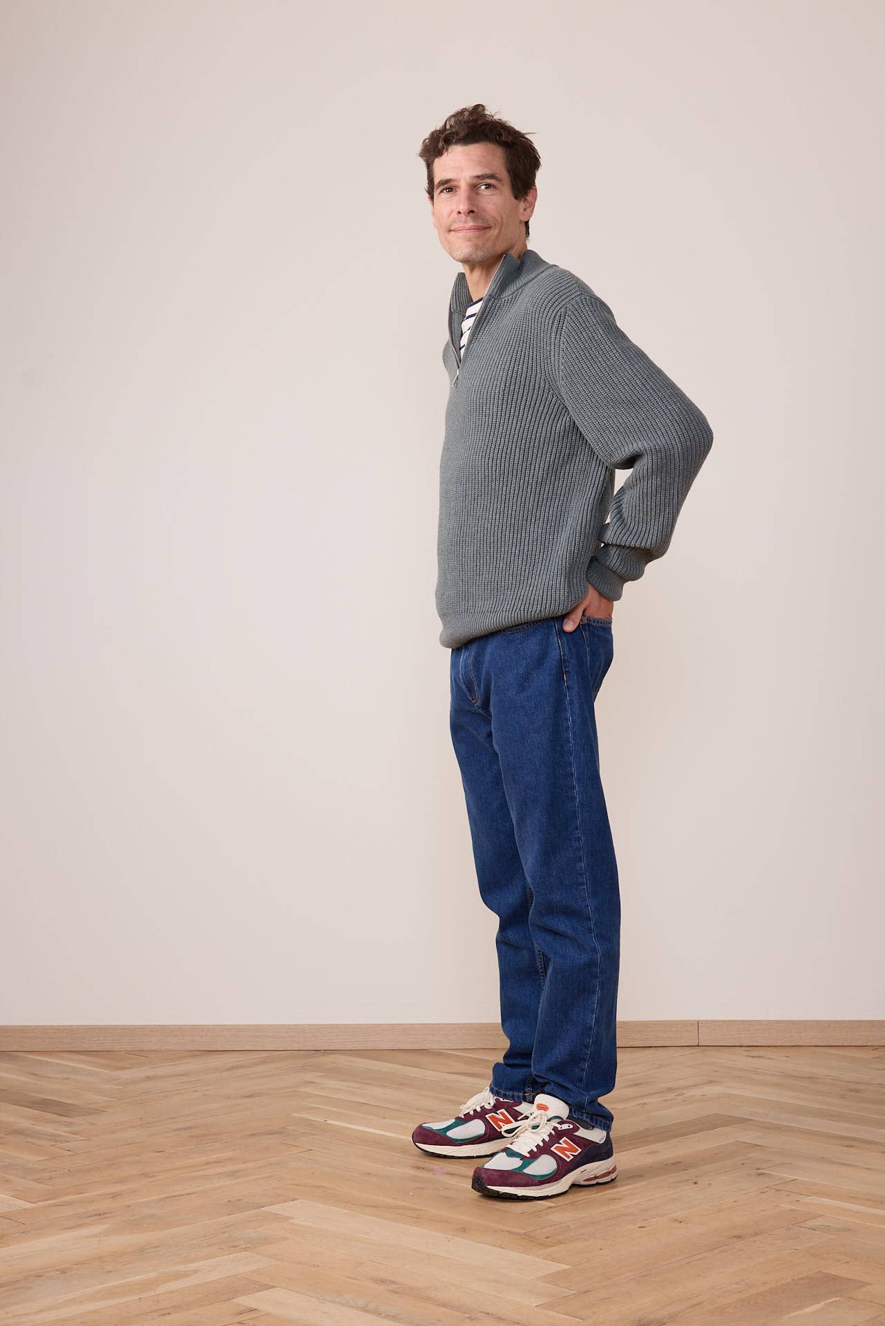 Maglione Strada verde con collo alto e zip