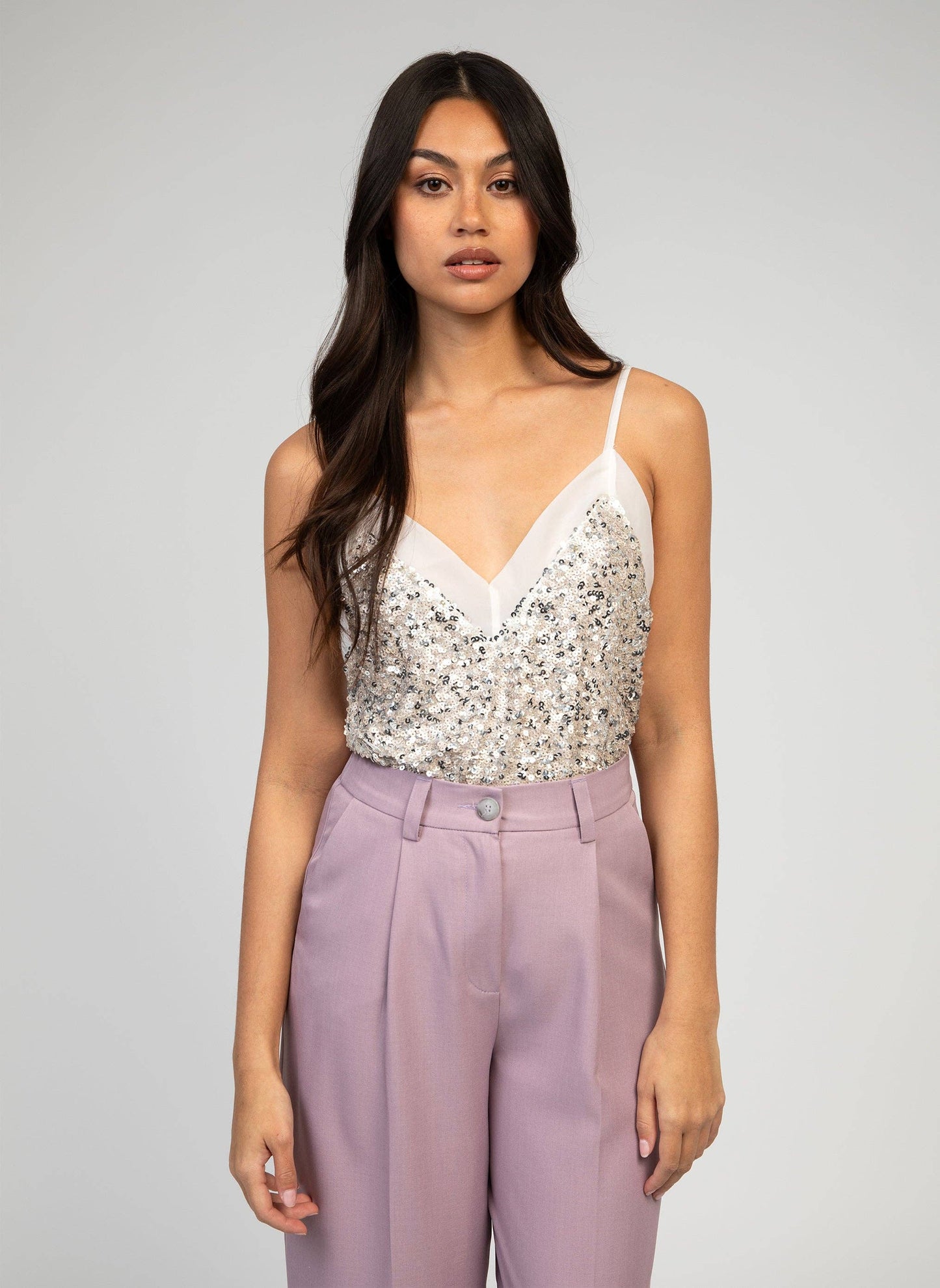 Canotta Adonisa con paillettes e scollo a V