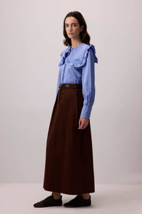 Camicia blu con colletto alla marinara arricciato