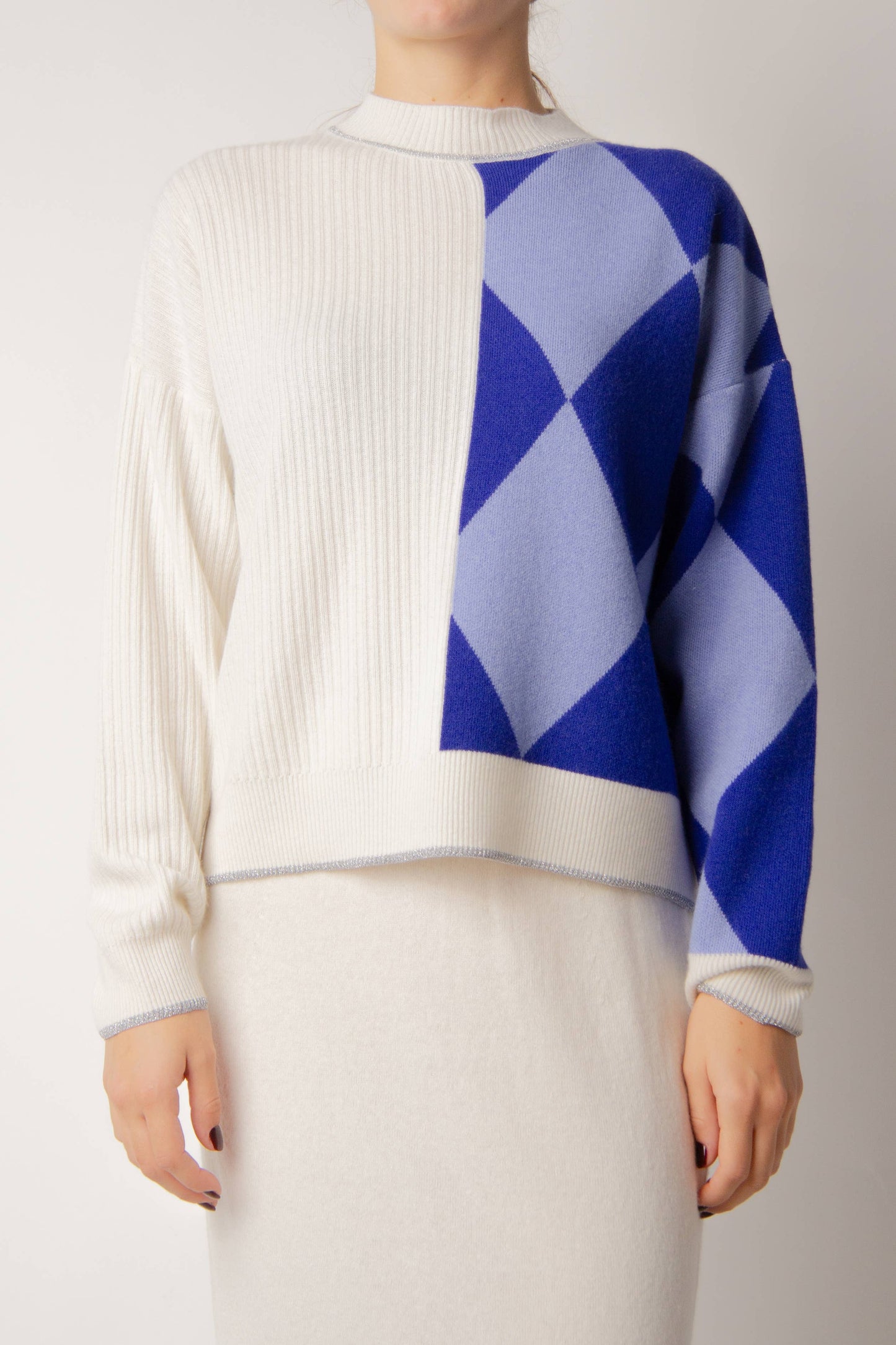 Maglione destrutturato in misto cashmere con intarsio a rombi