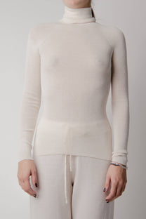 Top in maglia rasata con scollo rotondo e bordi a contrasto