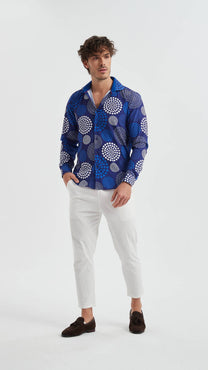 Camicia slim fit elasticizzata blu con stampa digitale