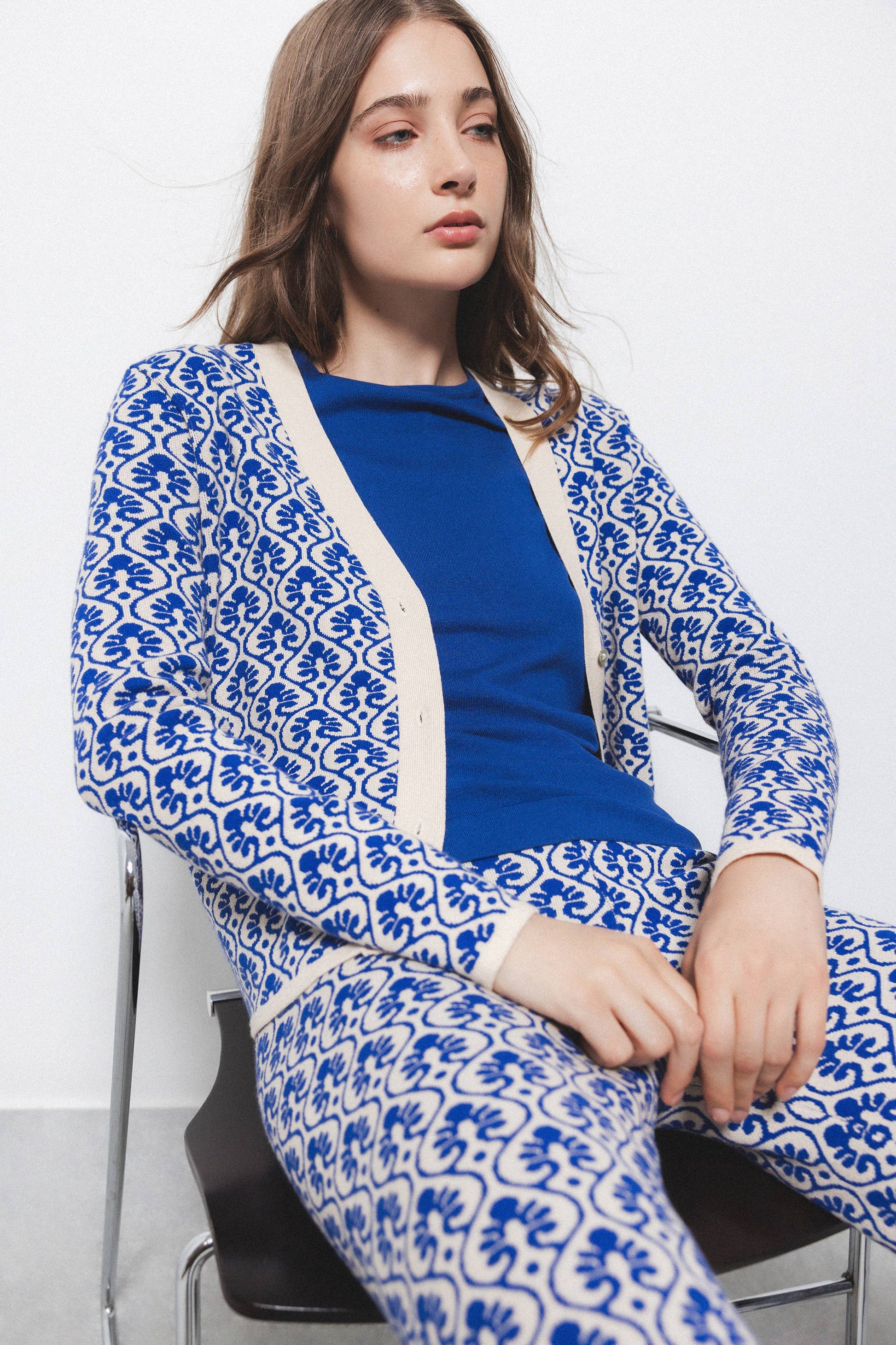 Cardigan jacquard in maglia con motivo geometrico