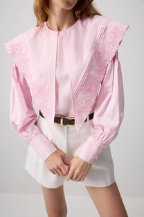 Tunica rosa con maxi colletto ricamato