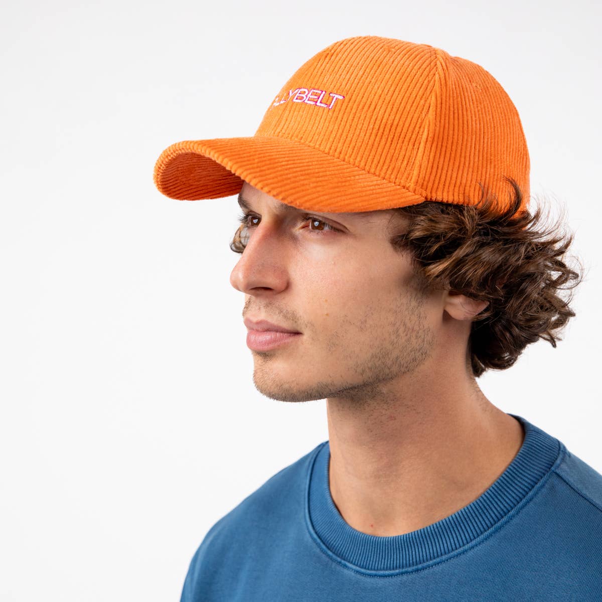 Cappellino arancione in velluto