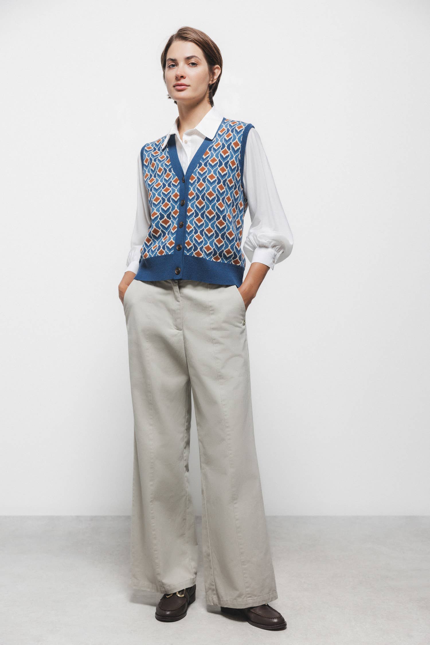Pantaloni palazzo in cotone con tasche e vita elasticizzata