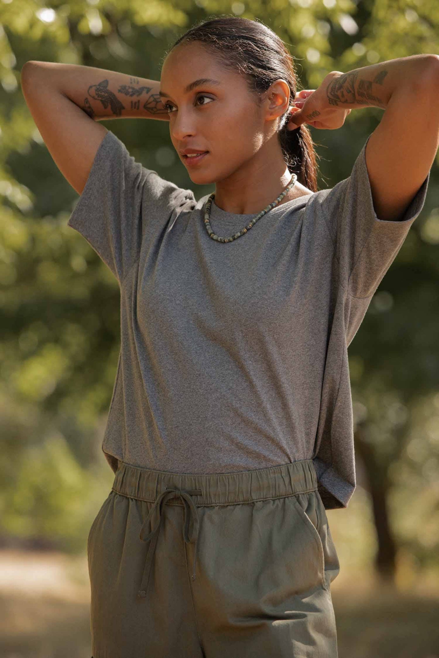 T-shirt boxy in cotone riciclato grigio mélange