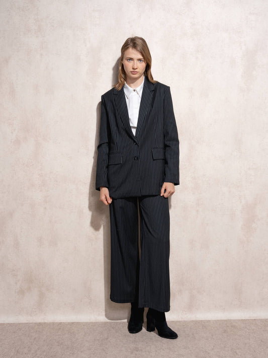 Blazer lungo gessato nero da donna