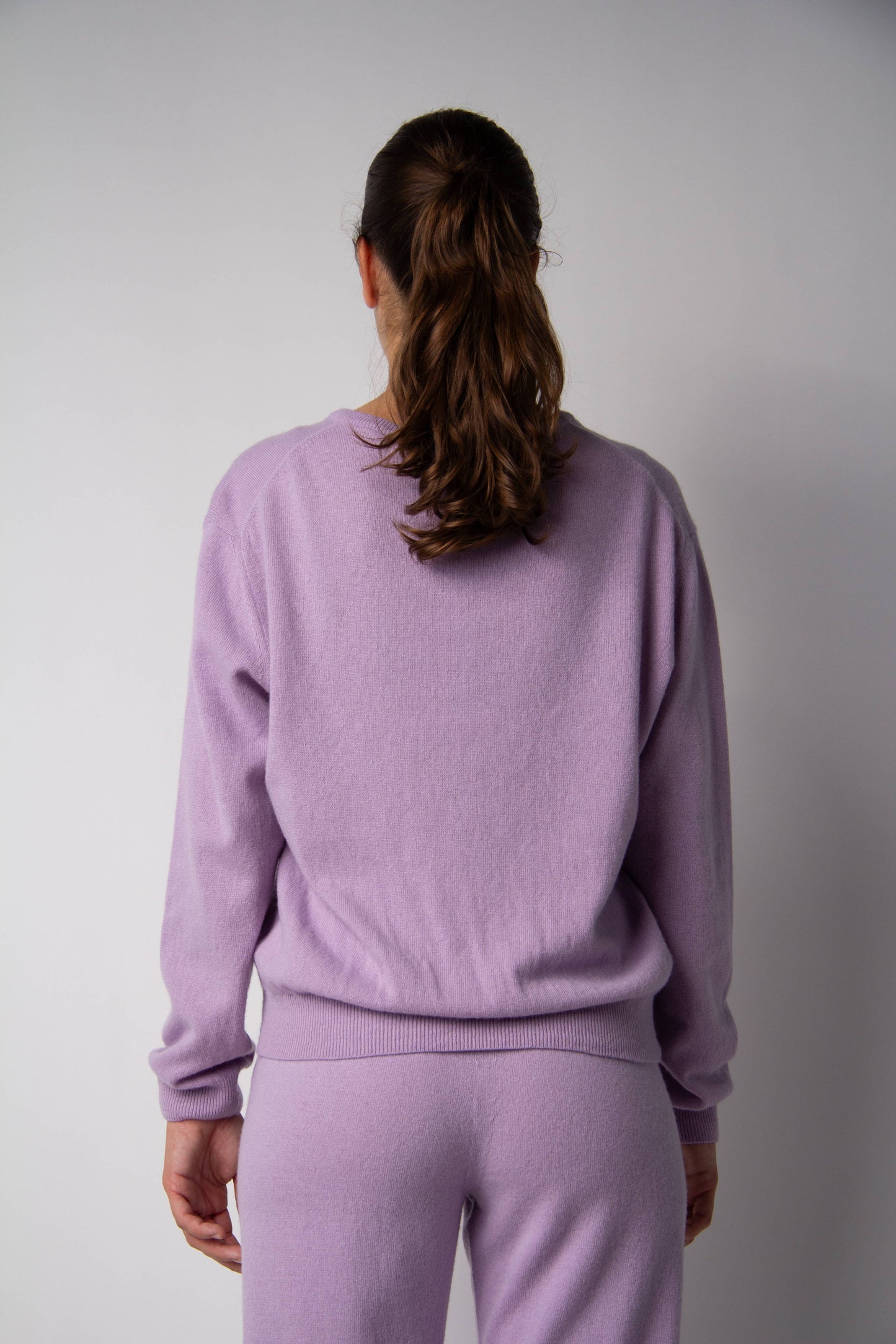 Maglione scollo a V in misto cashmere
