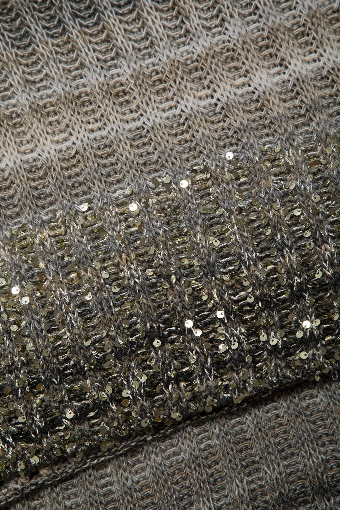 Sciarpa lavorata a maglia sfumata con paillettes
