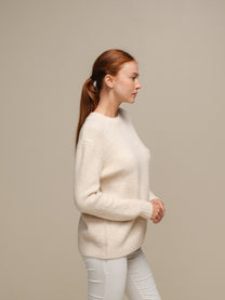 Maglione girocollo in maglia morbida da donna