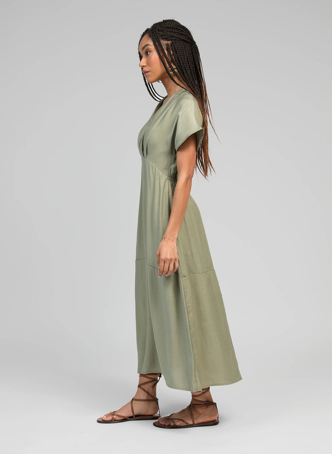 Abito midi verde militare Mekiana con scollo a V