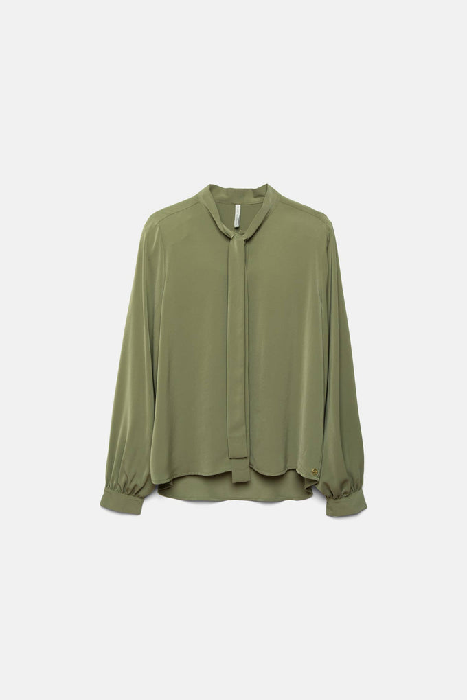 Blusa con fiocco al collo verde salvia