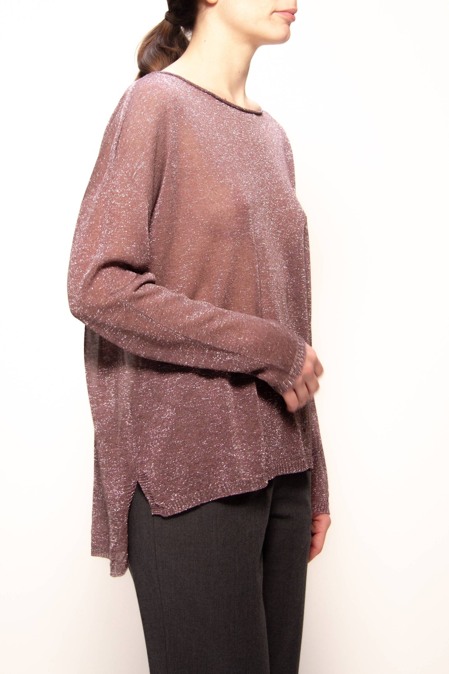 Pullover glitter con scollo a barca