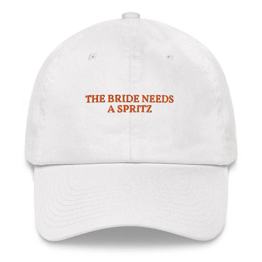 Cappellino ricamato "The Bride Needs a Spritz"