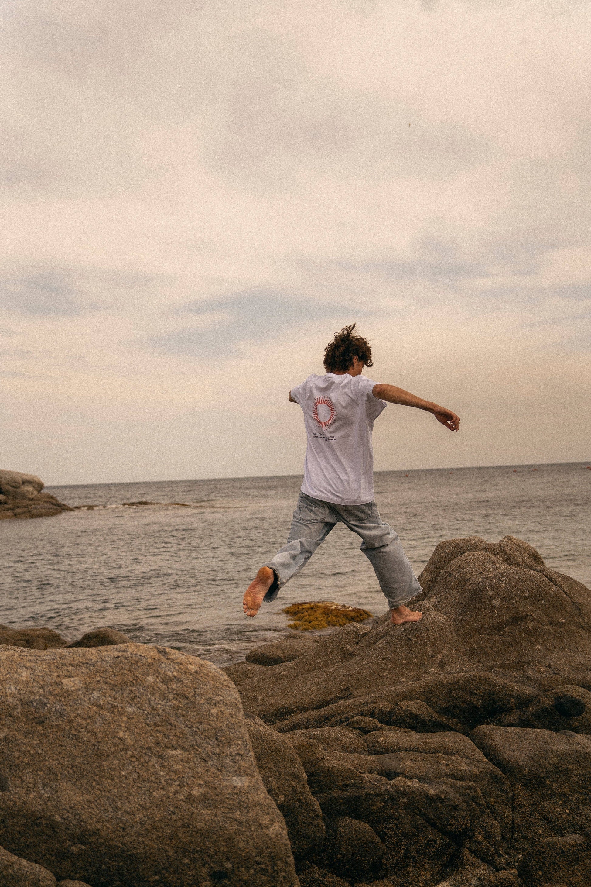 T-shirt oversize in cotone biologico con stampa sole