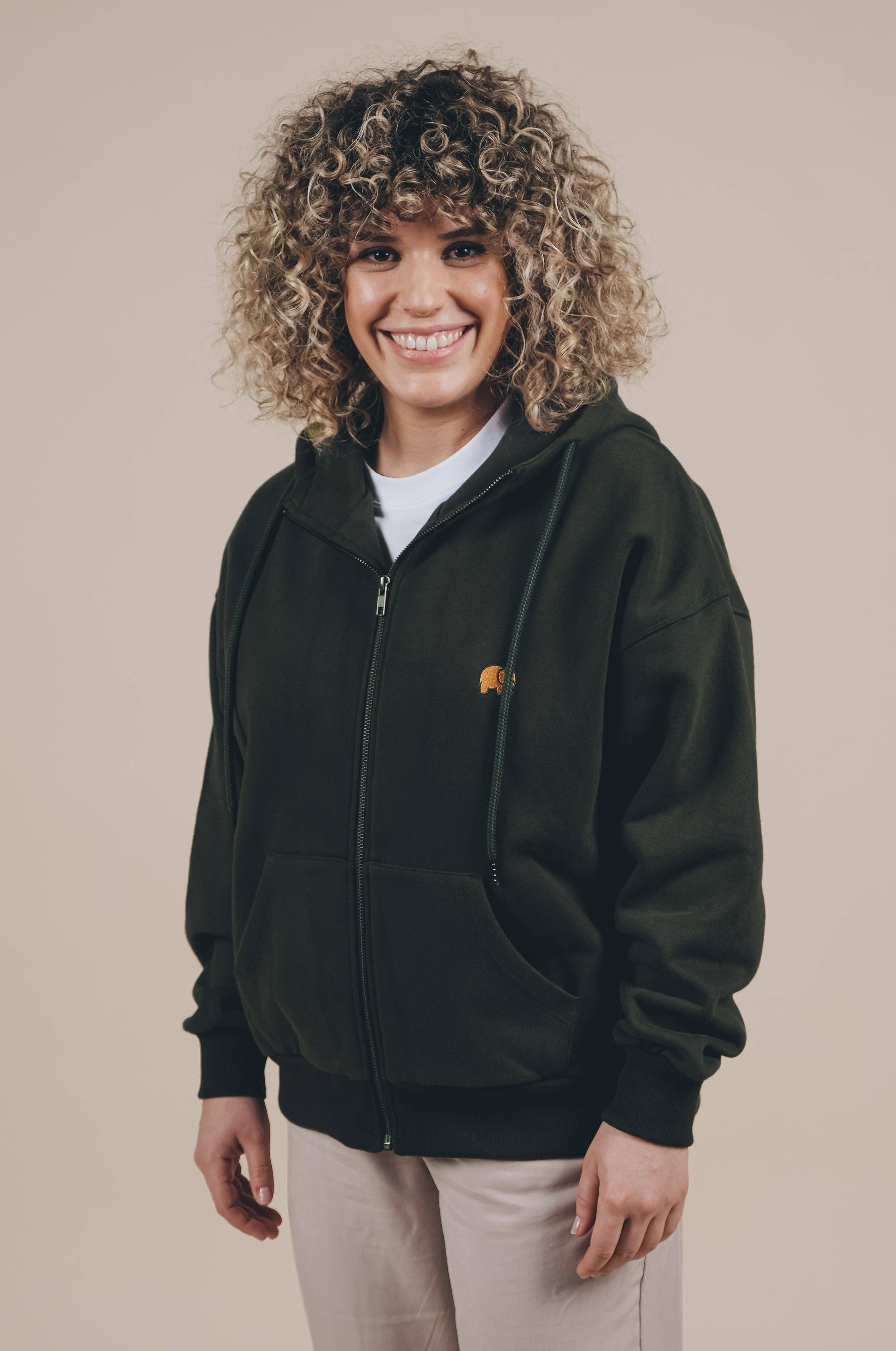Felpa oversize con cappuccio e zip in cotone biologico verde scarabeo da donna