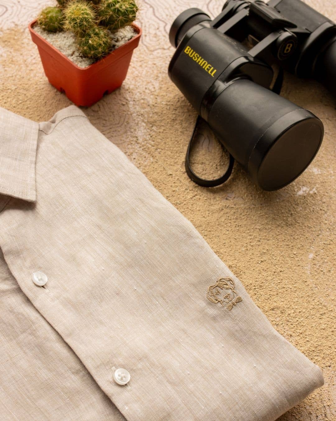 Camicia in lino riciclato beige da uomo