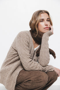 Cardigan in maglia strutturata con scollo a V