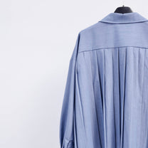 Camicia oversize con schiena plissettata