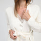 Cardigan Louna écru oversize in maglia calda con cintura