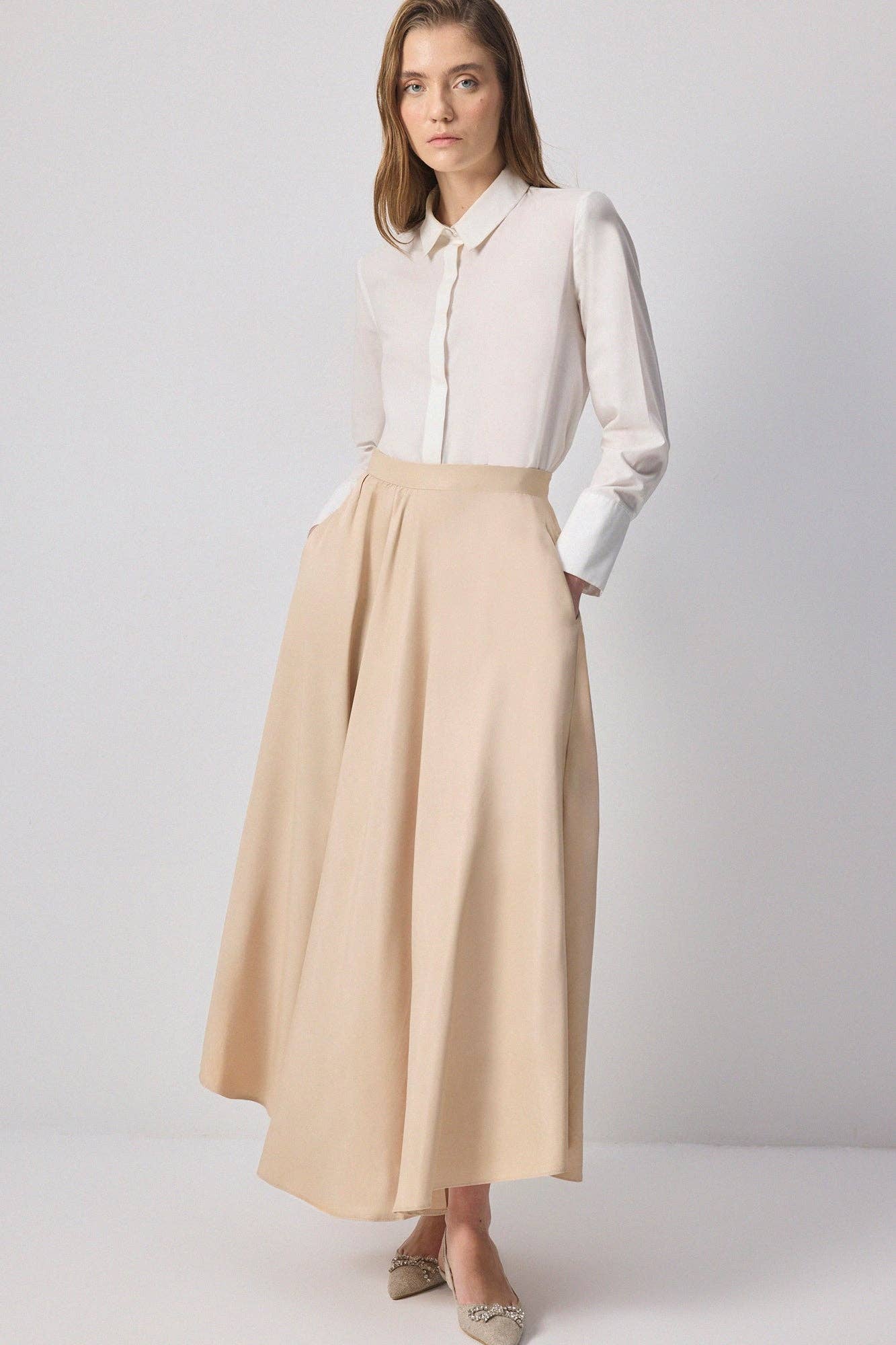 Gonna a trapezio midi color crema