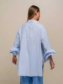 Blusa a righe con volant rinforzati