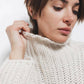Maglione a trecce con collo alto
