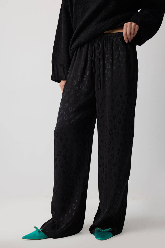 Pantaloni jacquard con motivo leopardato