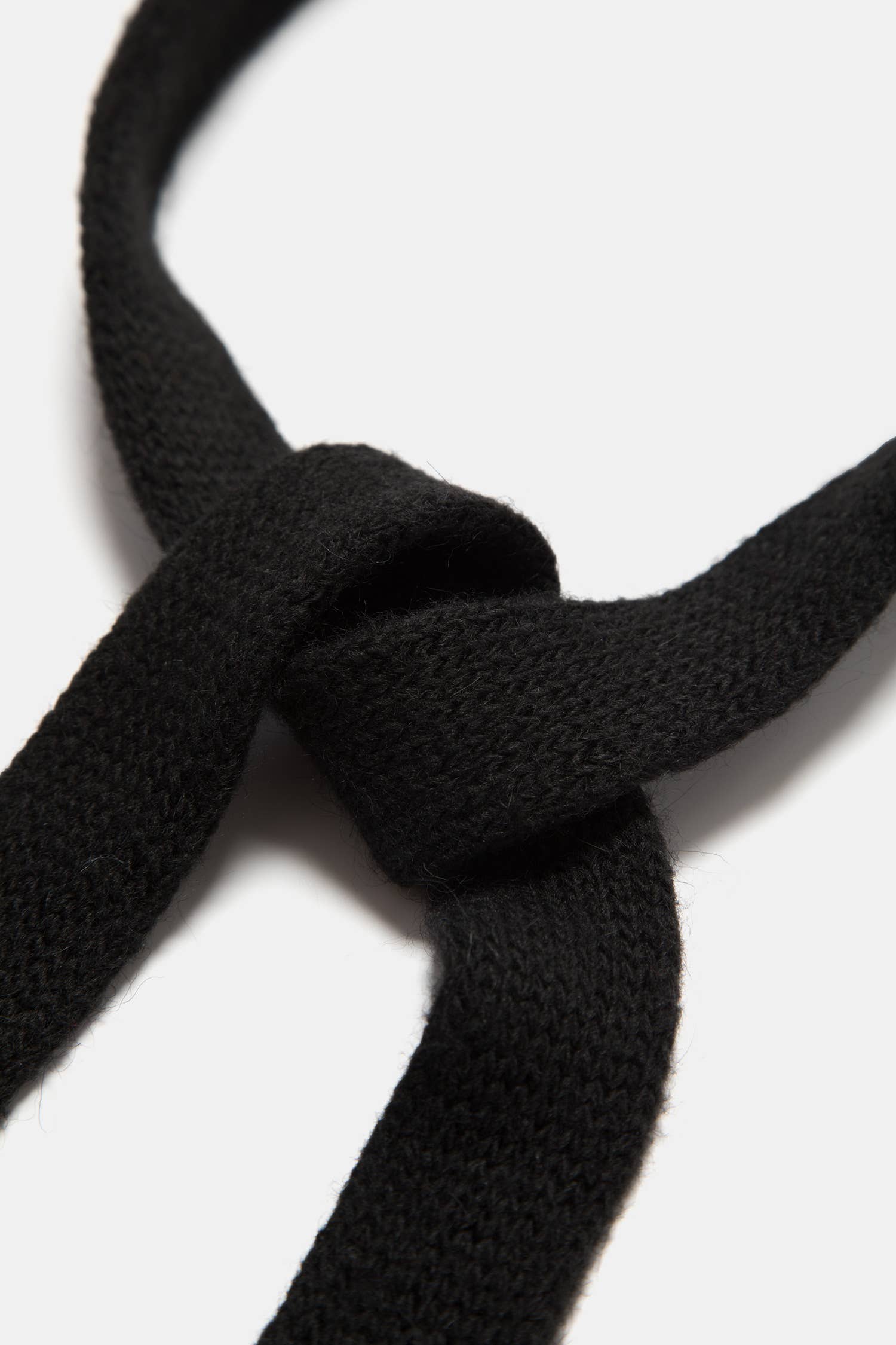 Fascia per capelli in maglia con nodo