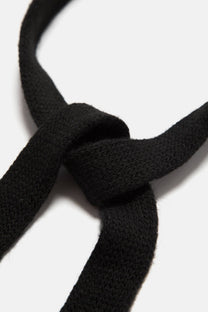 Fascia per capelli in maglia con nodo