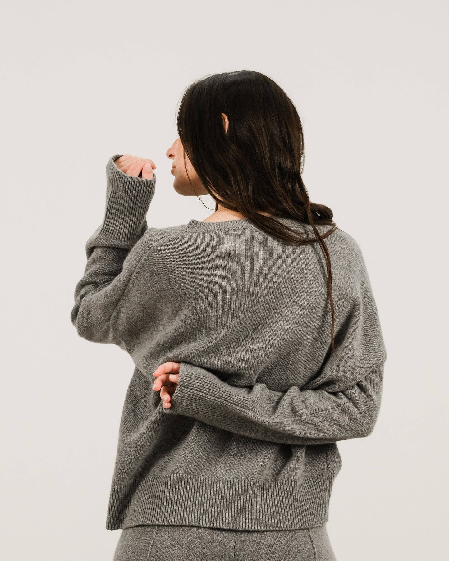 Maglione girocollo rilassato in misto cashmere