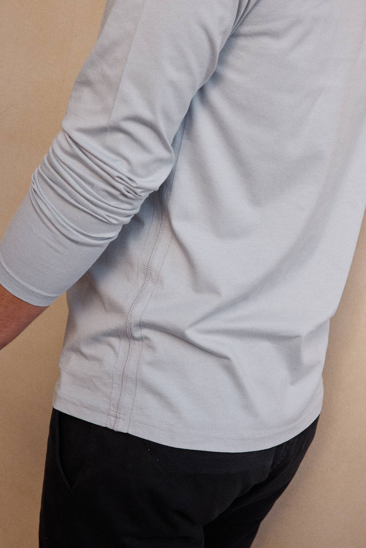 T-shirt uomo a maniche lunghe in cotone biologico blu/grigio