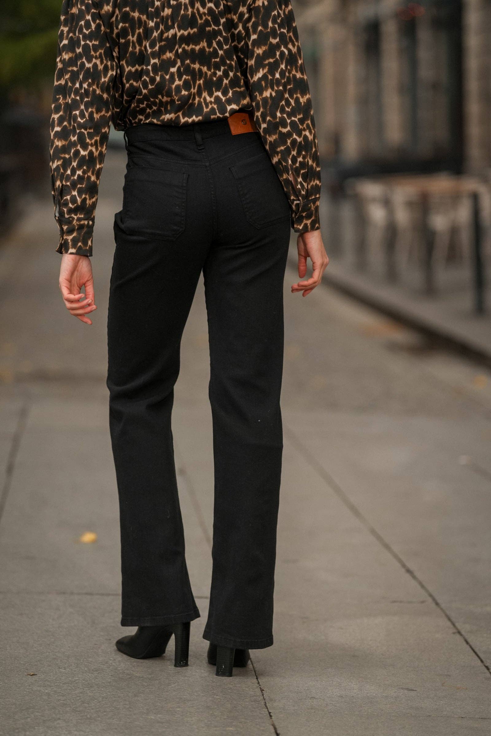 Pantaloni neri in twill di cotone a gamba dritta